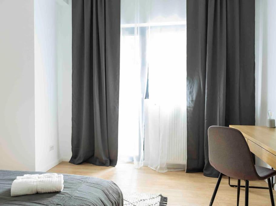 Bright 3Br Flat-Top Location-Green View Balcony *