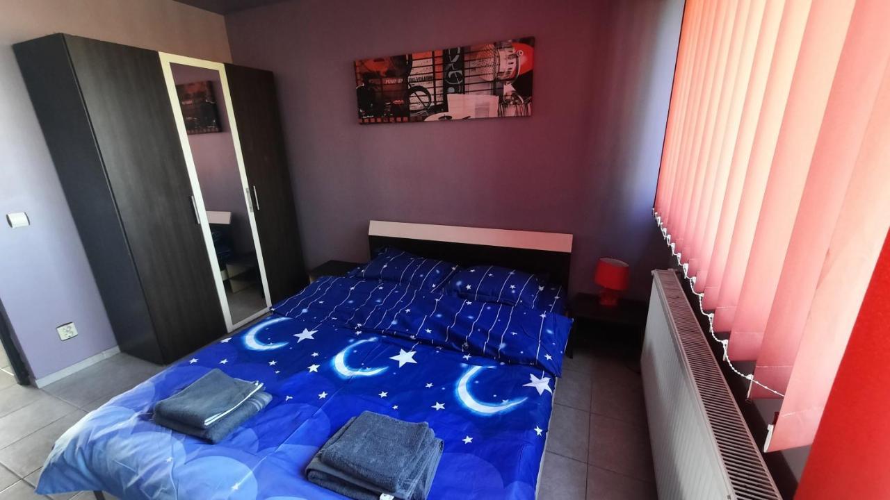 Spacious, Modern In New - Sleeps 6 Bucureşti