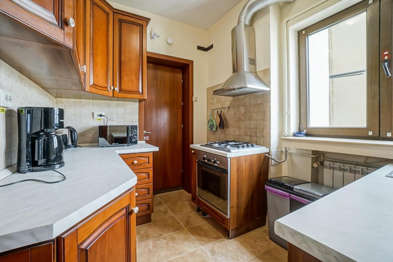 Lovely - 3 Bdr. Serviced In Old Town Bucureşti