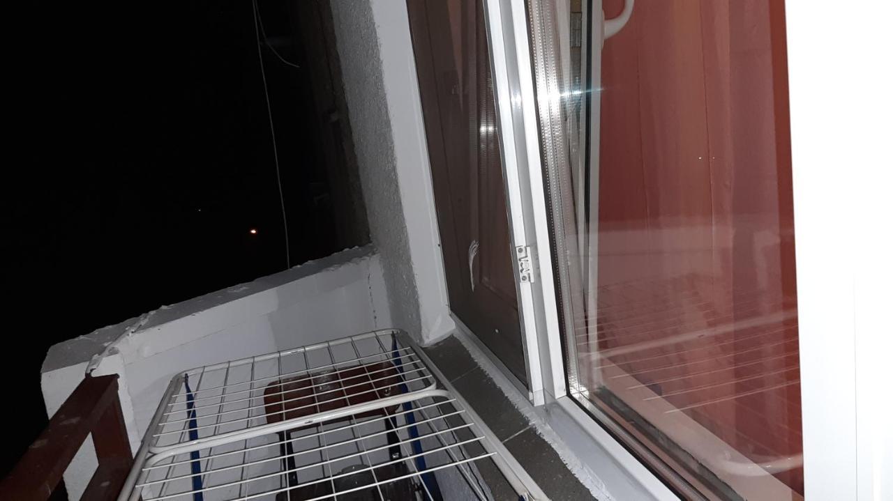 Timpuri Noi 50 Apartament