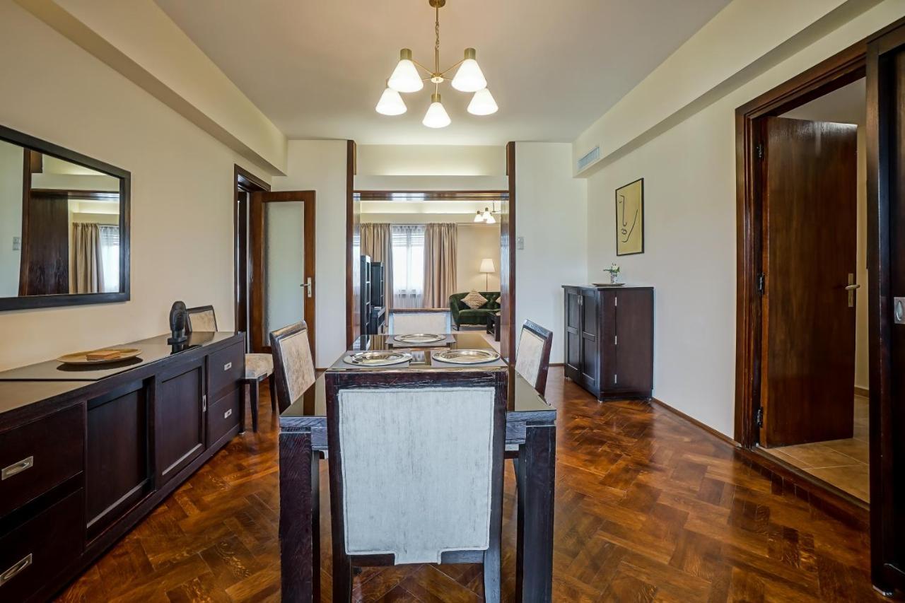 Lovely - 3 Bdr. Serviced In Old Town Apartament Bucureşti