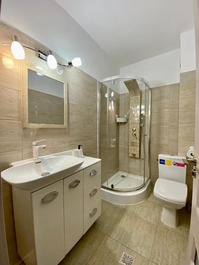 Apartment Titan Pallady *