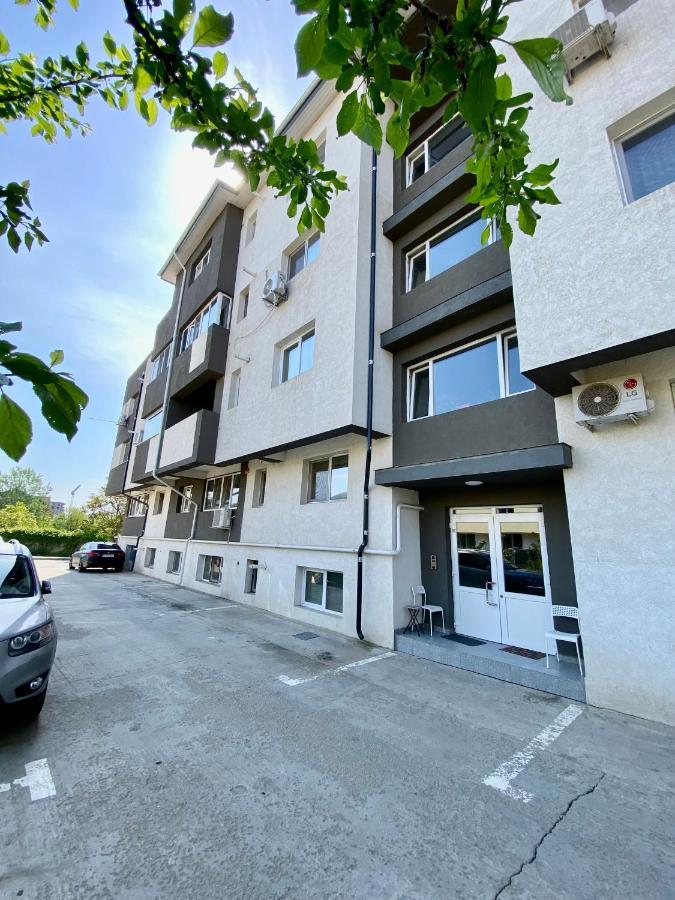 Apartment Titan Pallady