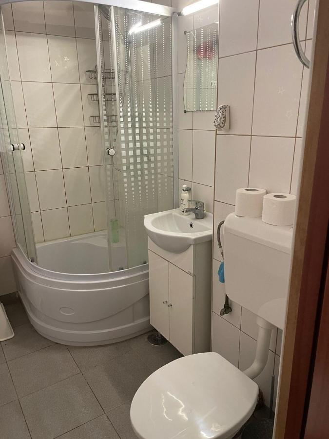Apartment 2 Camere, Decomandat, Piata Unirii Bucharest