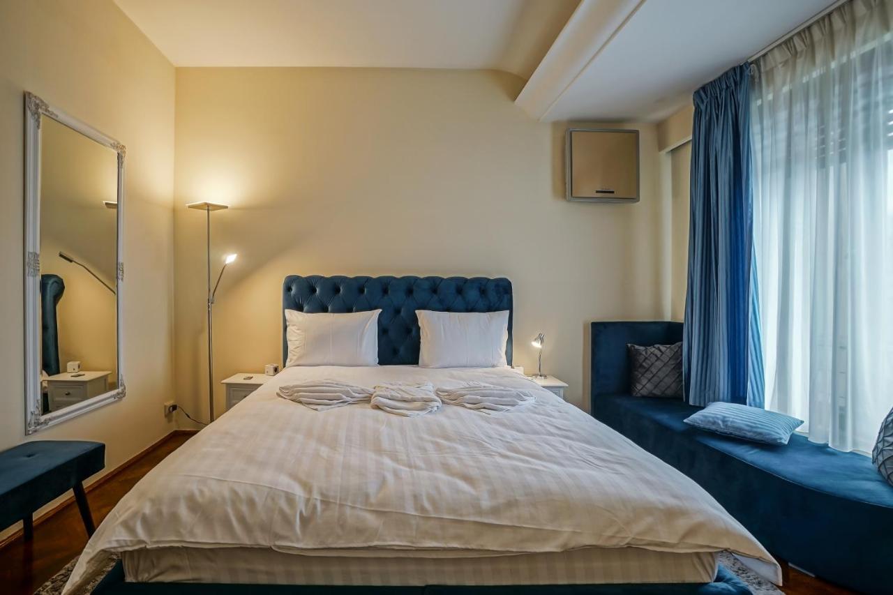 Apartament Lovely - 3 Bdr. Serviced In Old Town *