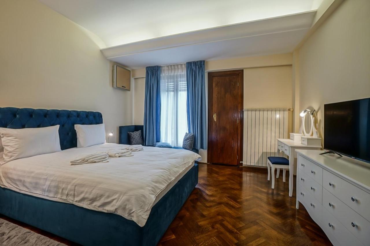 Apartament Lovely - 3 Bdr. Serviced In Old Town