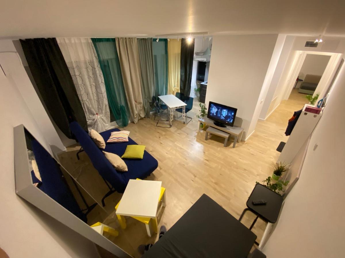 109-7 With Roof View Apartment Bucharest