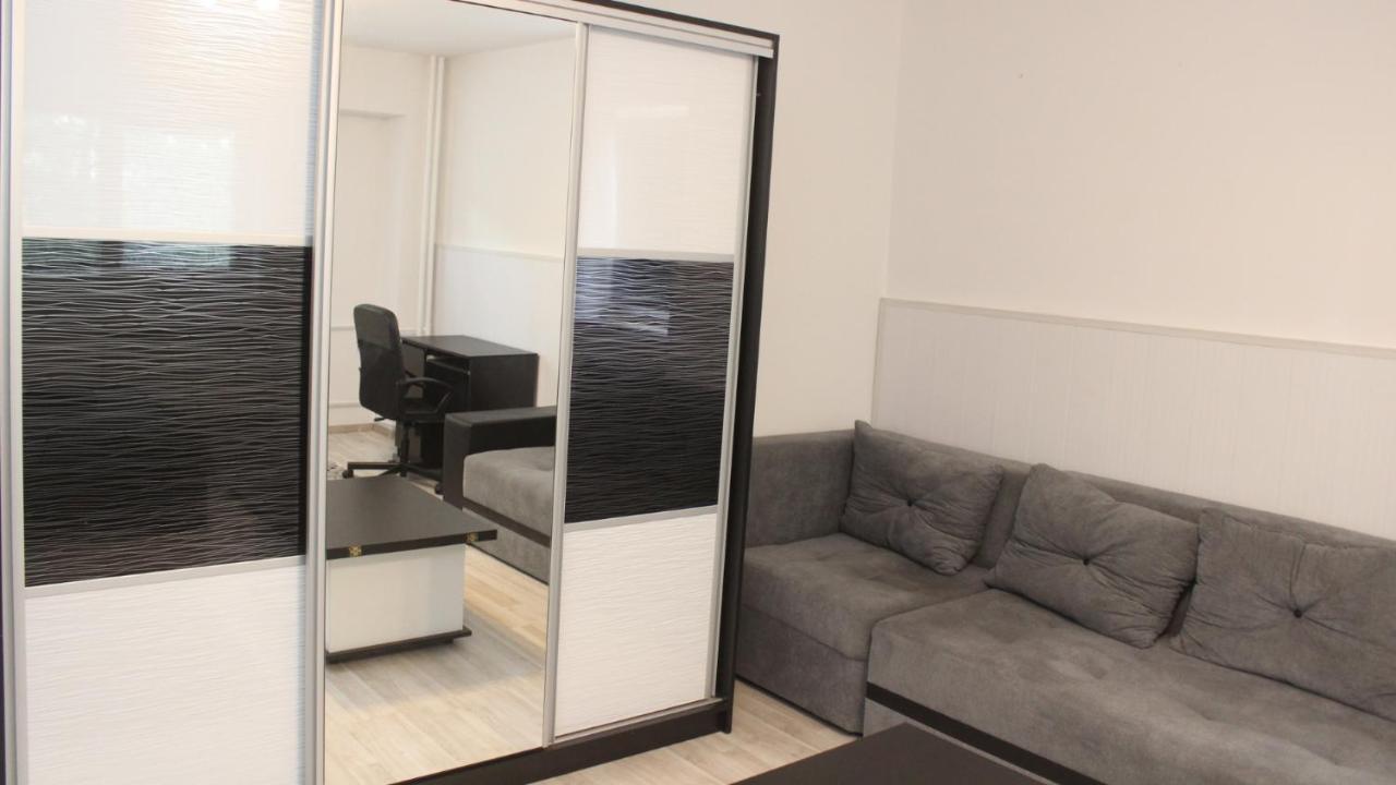 Holidays Host Splaiul Unirii Bucureşti