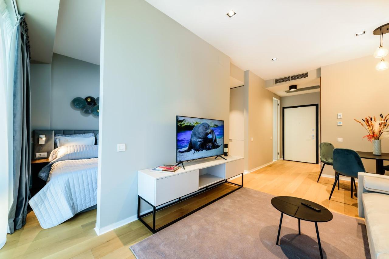 Apartment One Floreasca - Toff Dominium *