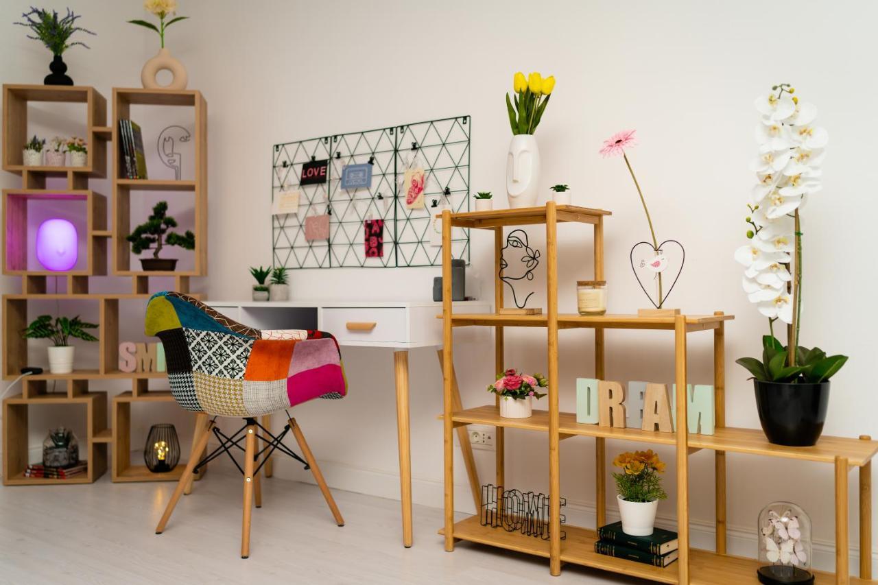 Artsy Riverside - 1br Amazing *
