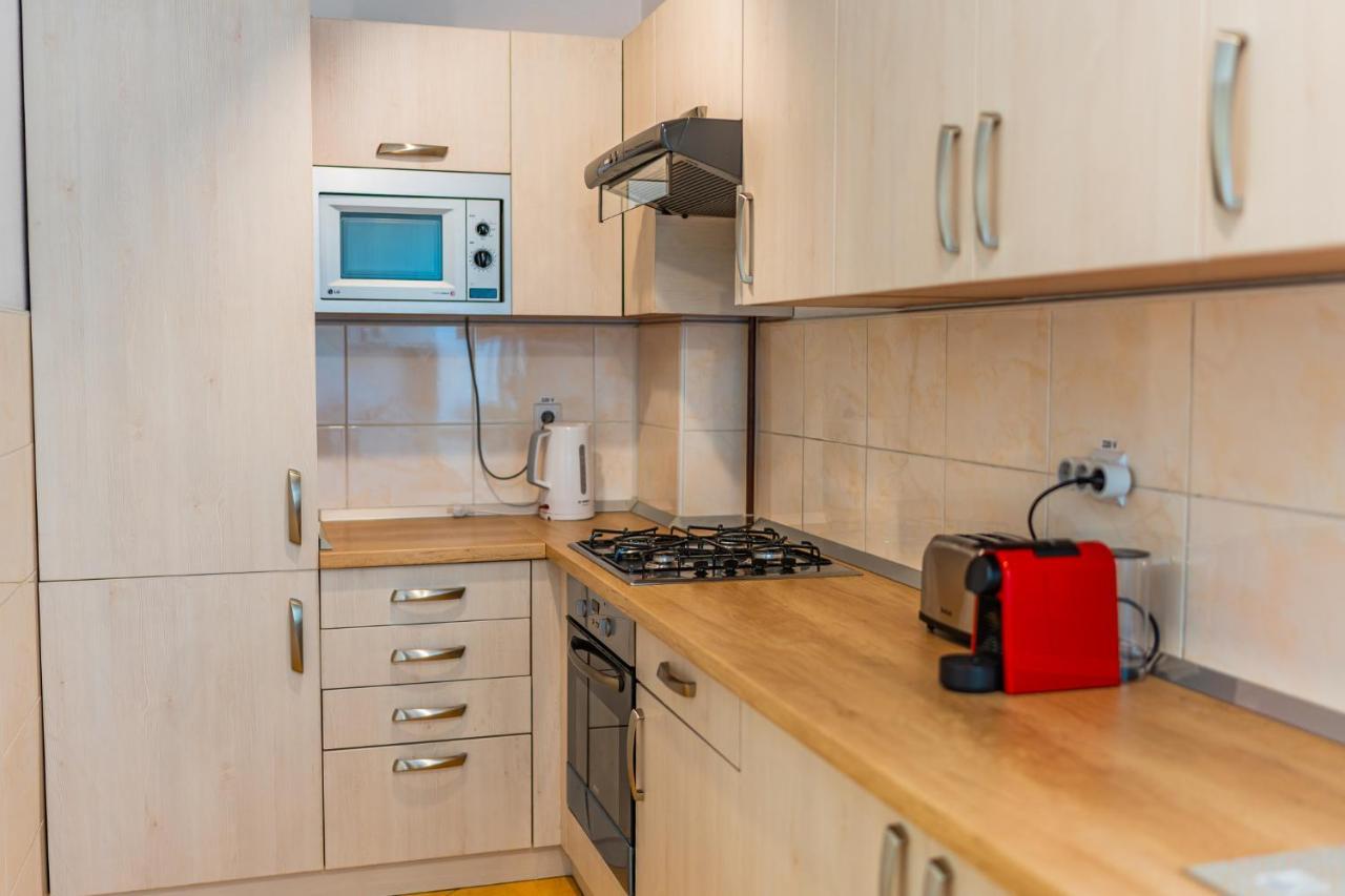 Apartamento Sunny & Spacious Place With Breathtaking View Bucareste