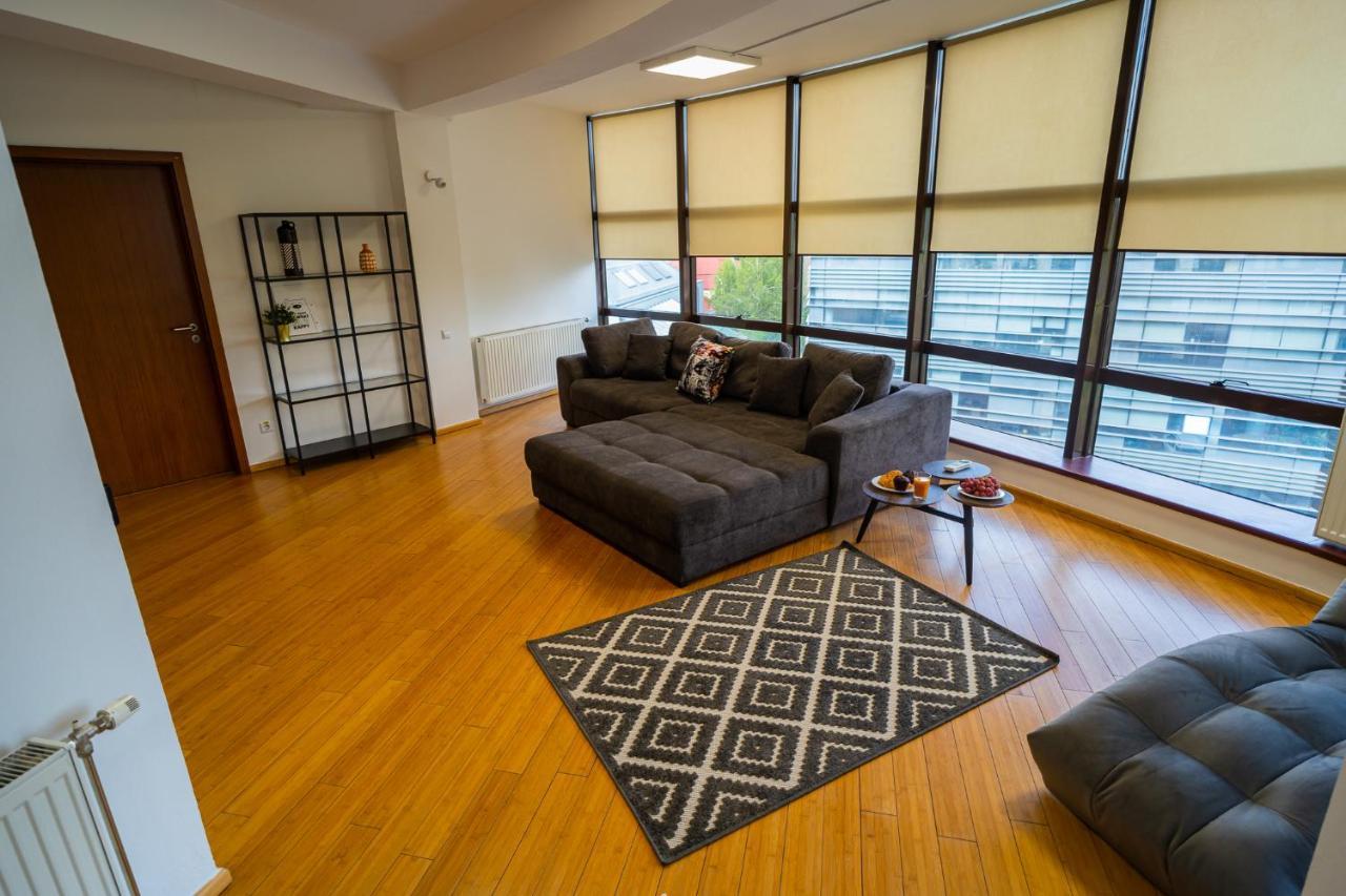 Sunny & Spacious Place With Breathtaking View Apartamento
