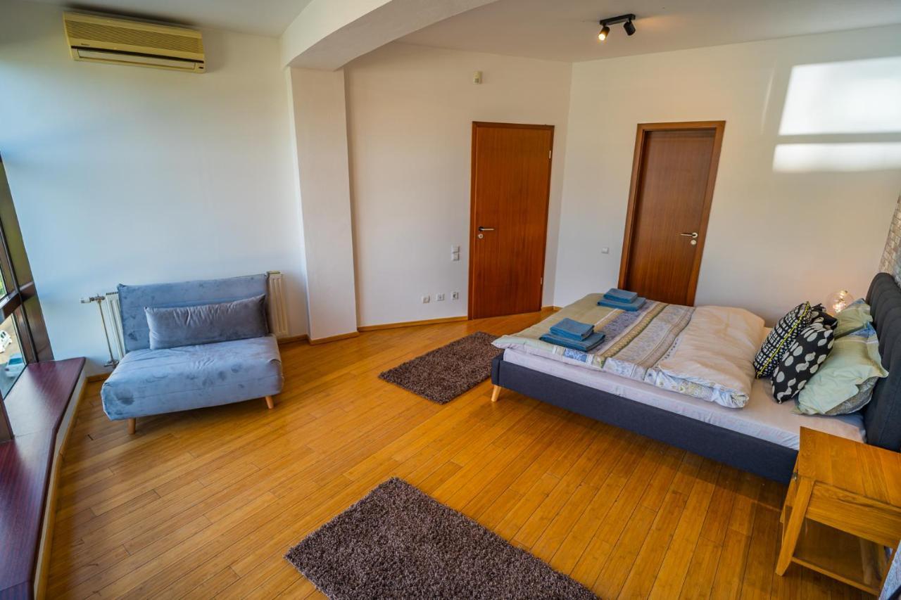 Apartamento Sunny & Spacious Place With Breathtaking View