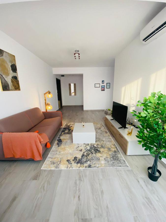 Soho - View With Rooftop Garden *