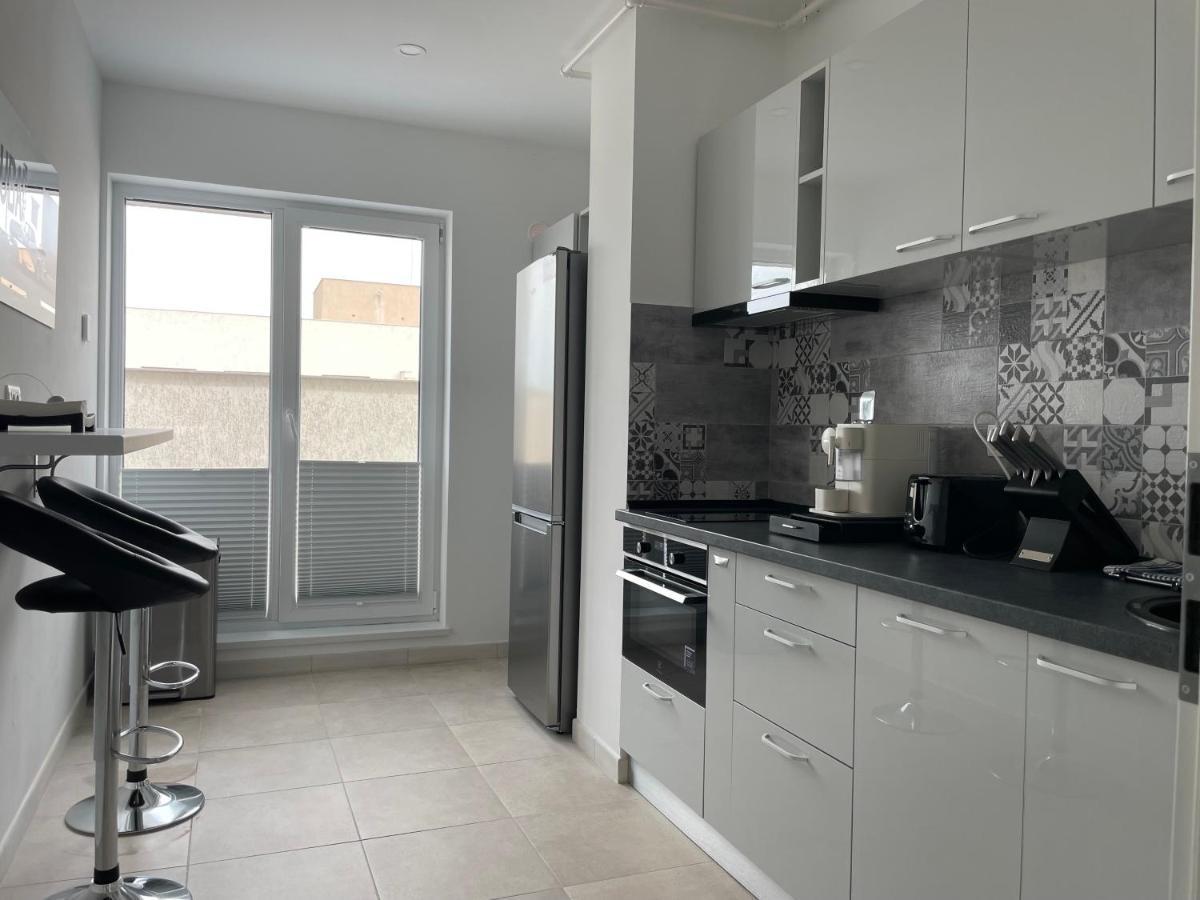 Apartament Marvelous 4 Penthouse Rooftop Terrace W14+w15 Bucureşti