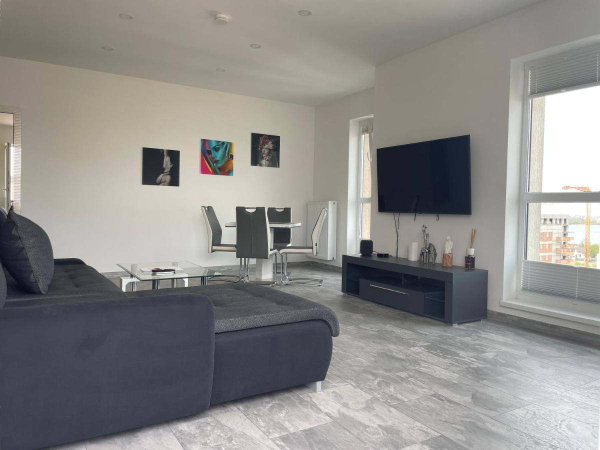 Marvelous 4 Penthouse Rooftop Terrace W14+w15 Bucureşti