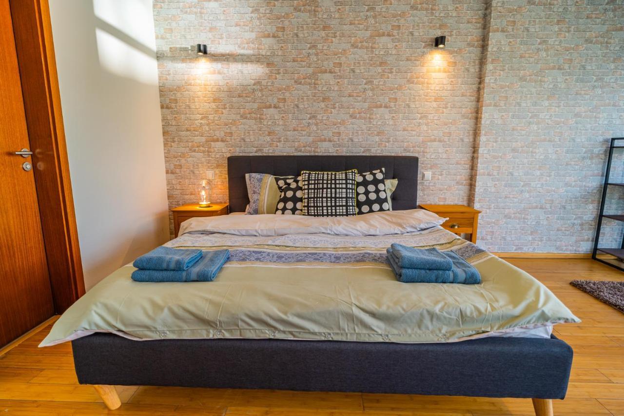 Sunny & Spacious Place With Breathtaking View * Bucareste