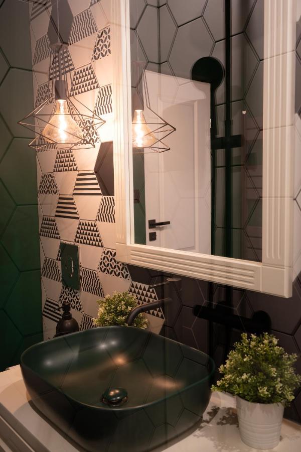Artsy Riverside - 1br Amazing *