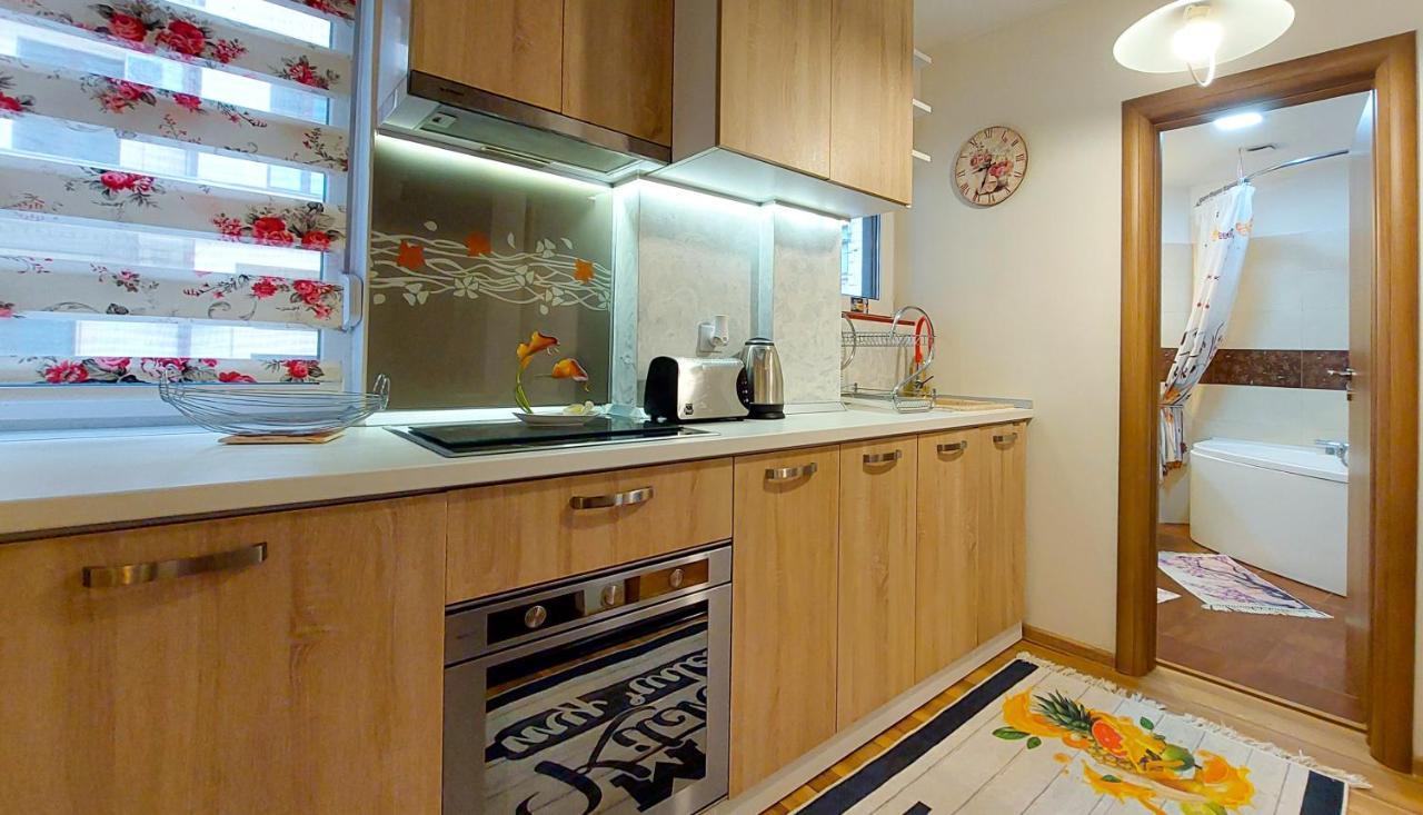 Fancy 1bd Family Friendly In Historical Centre Apartamento Bucareste
