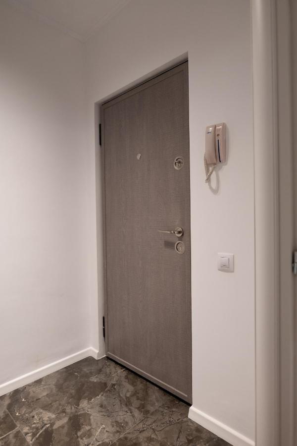 Garsoniera Lux Bd. Decebal Apartment Bucharest
