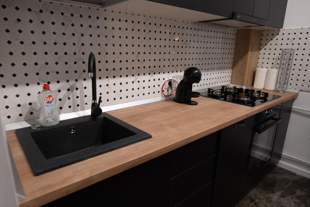 Garsoniera Lux Bd. Decebal Apartment Bucharest