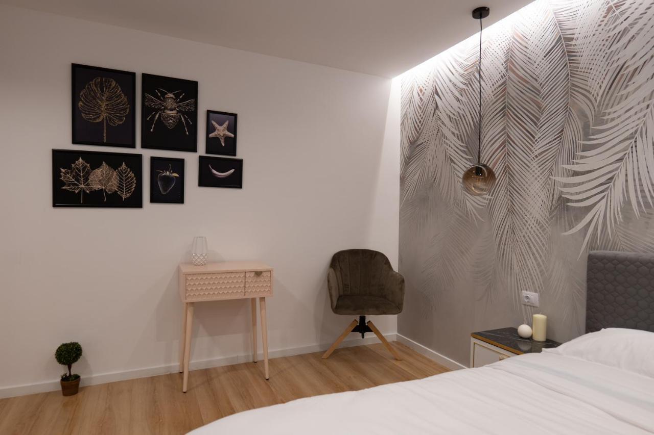 Apartment Garsoniera Lux Bd. Decebal Bucharest