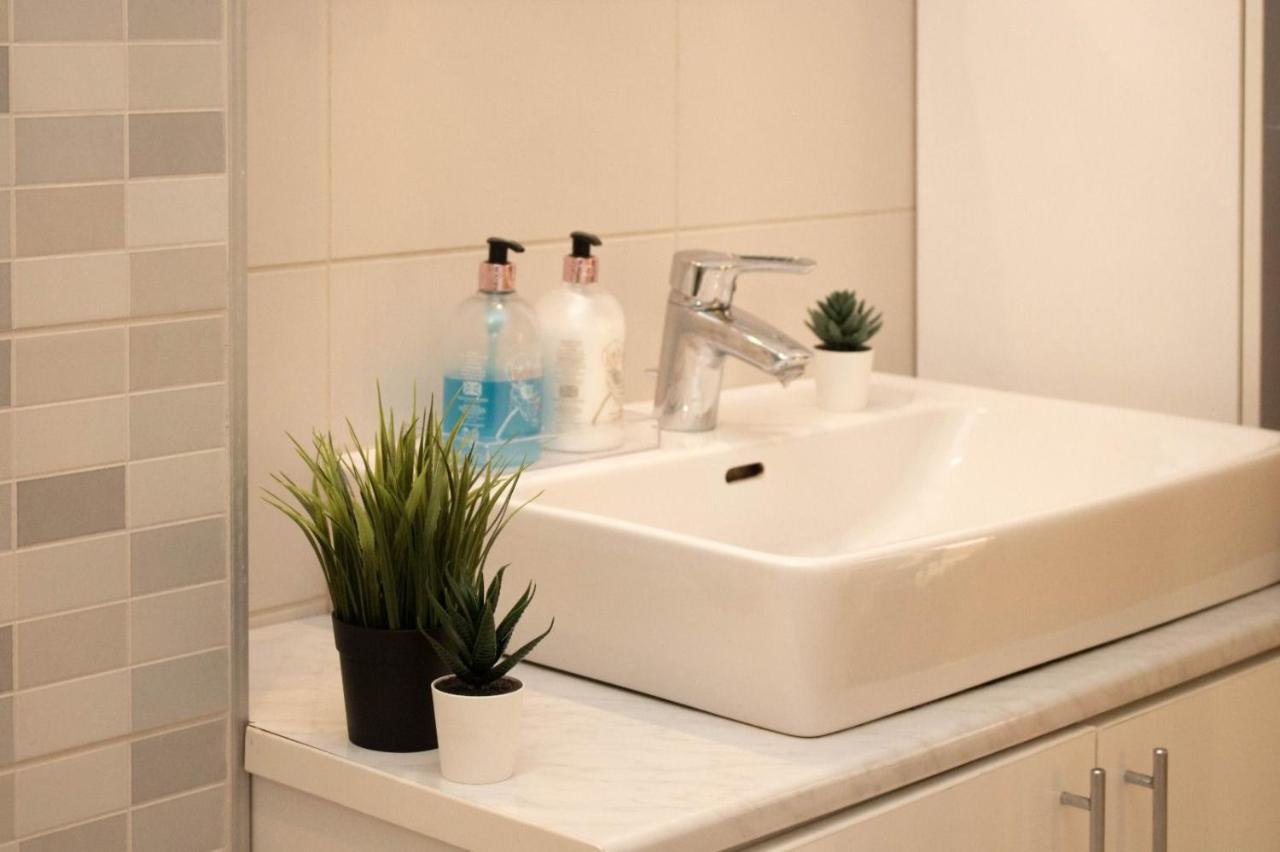 Cozy Special Queen Mary With Parking Apartamento Bucareste