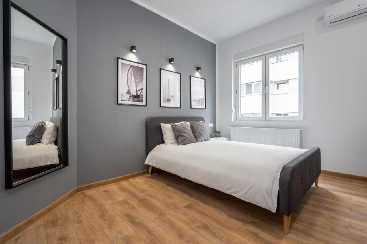 Relax In Piata Universitatii Apartment Bucharest