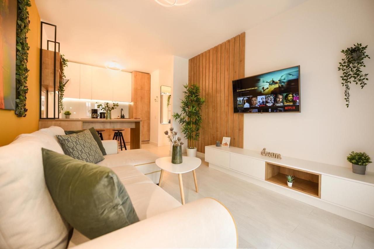 Colorful Fusion - Modern 1br Near Romexpo Center Apartament Bucureşti