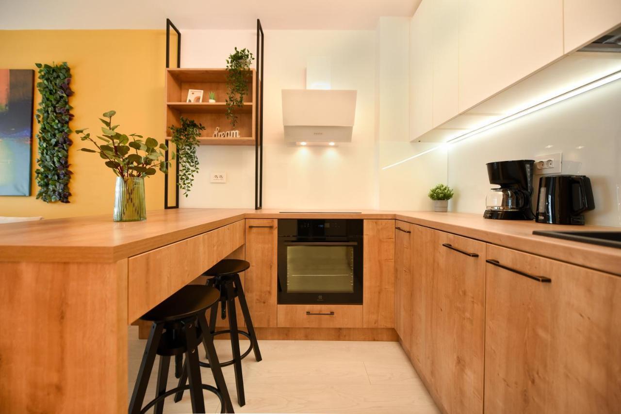 Colorful Fusion - Modern 1br Near Romexpo Center * Bucureşti