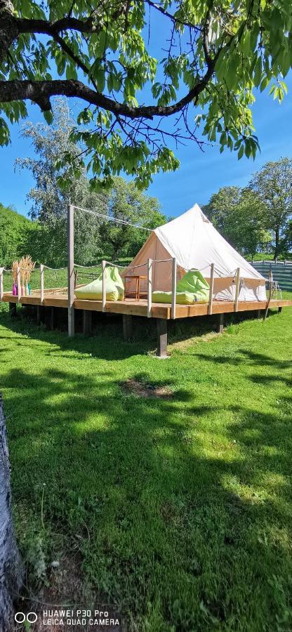 Glamping Oaza din Apuseni * Bucureşti