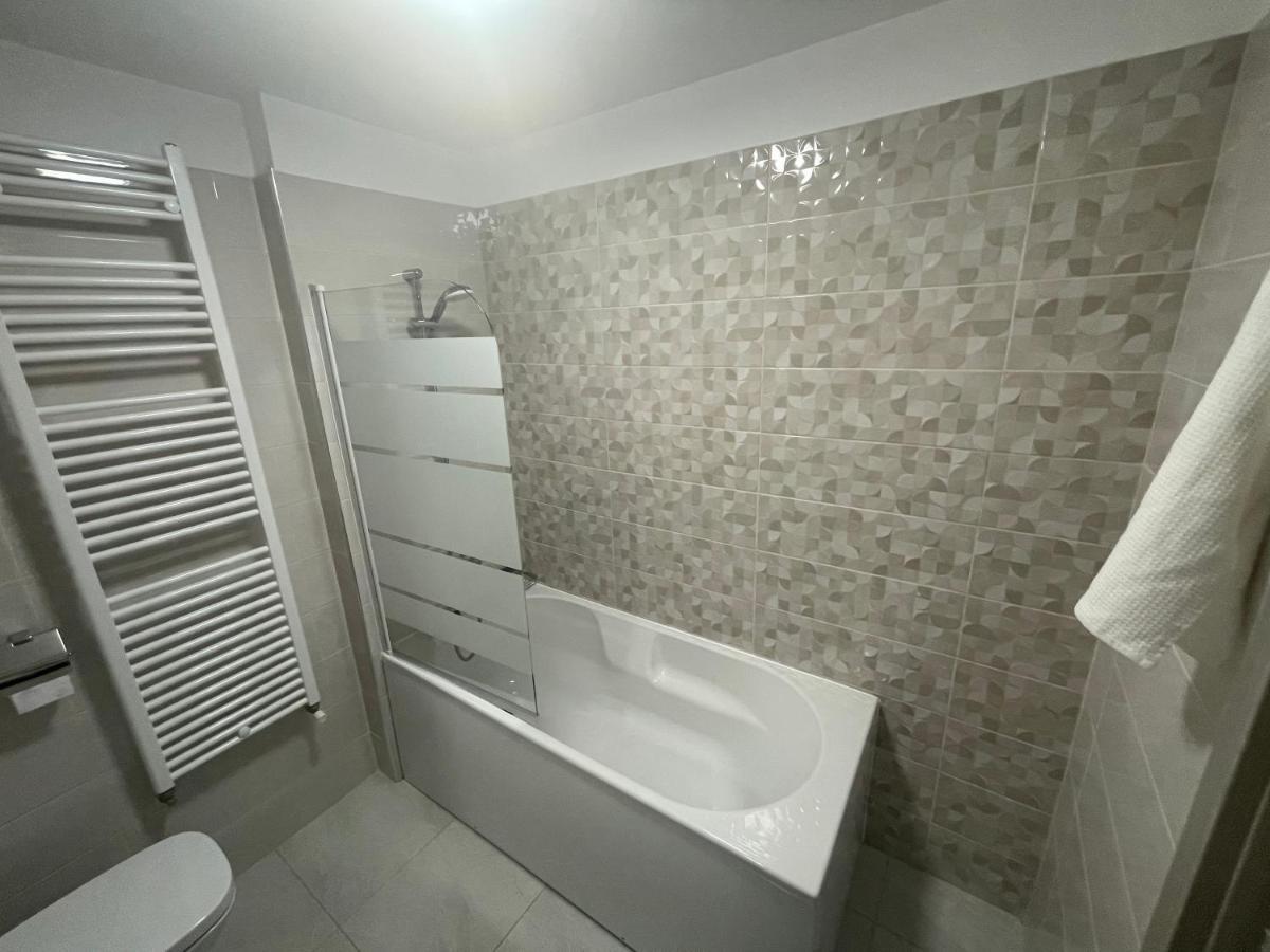 Apartment Moghioros Park