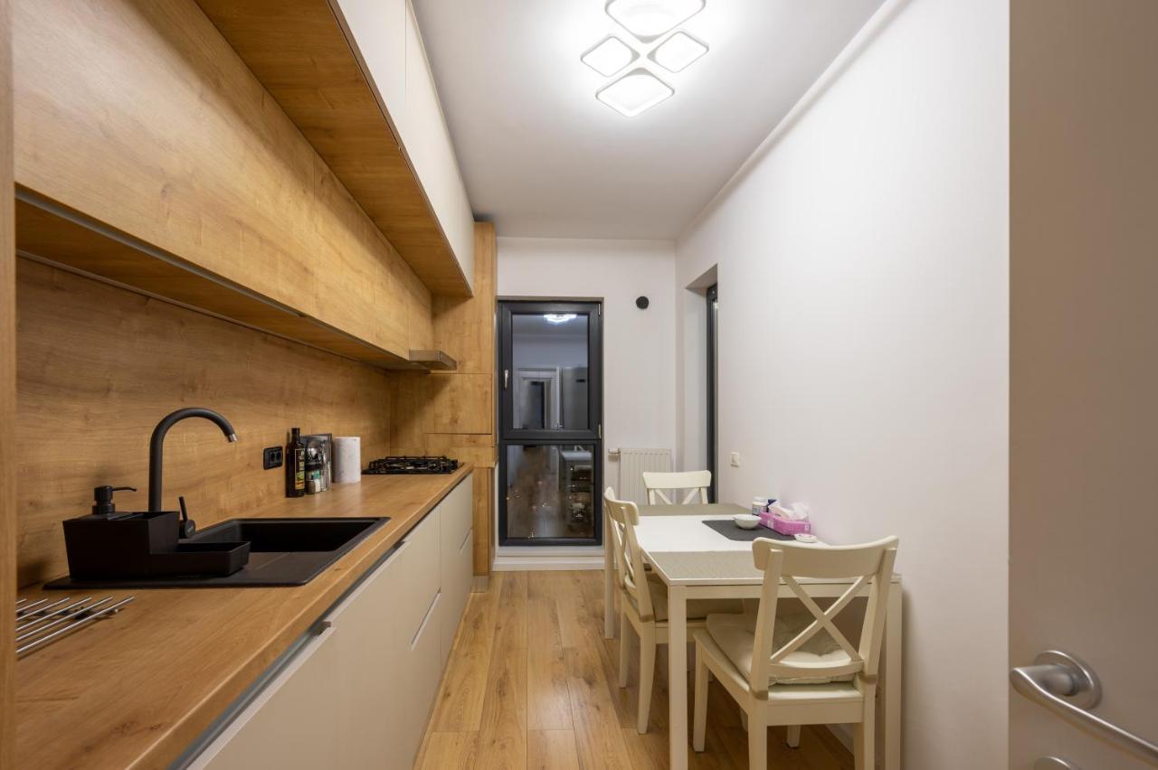 Plaza 1 Apartment Bucharest