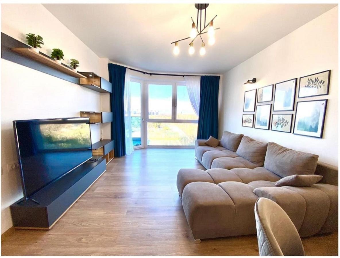 Business And Family Luxury In Floreasca On Apartment *