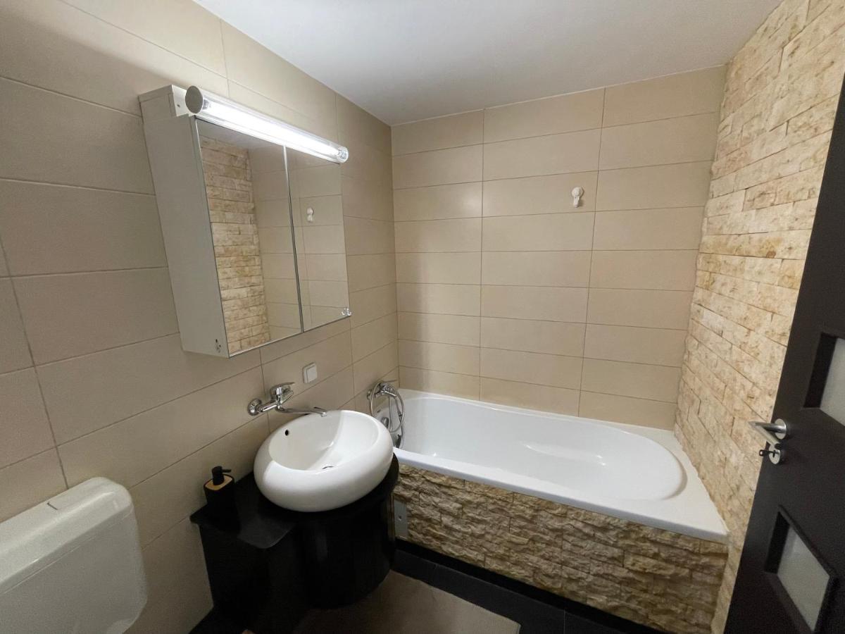 Sunset Luxury Near Unirii Square * Bucareste
