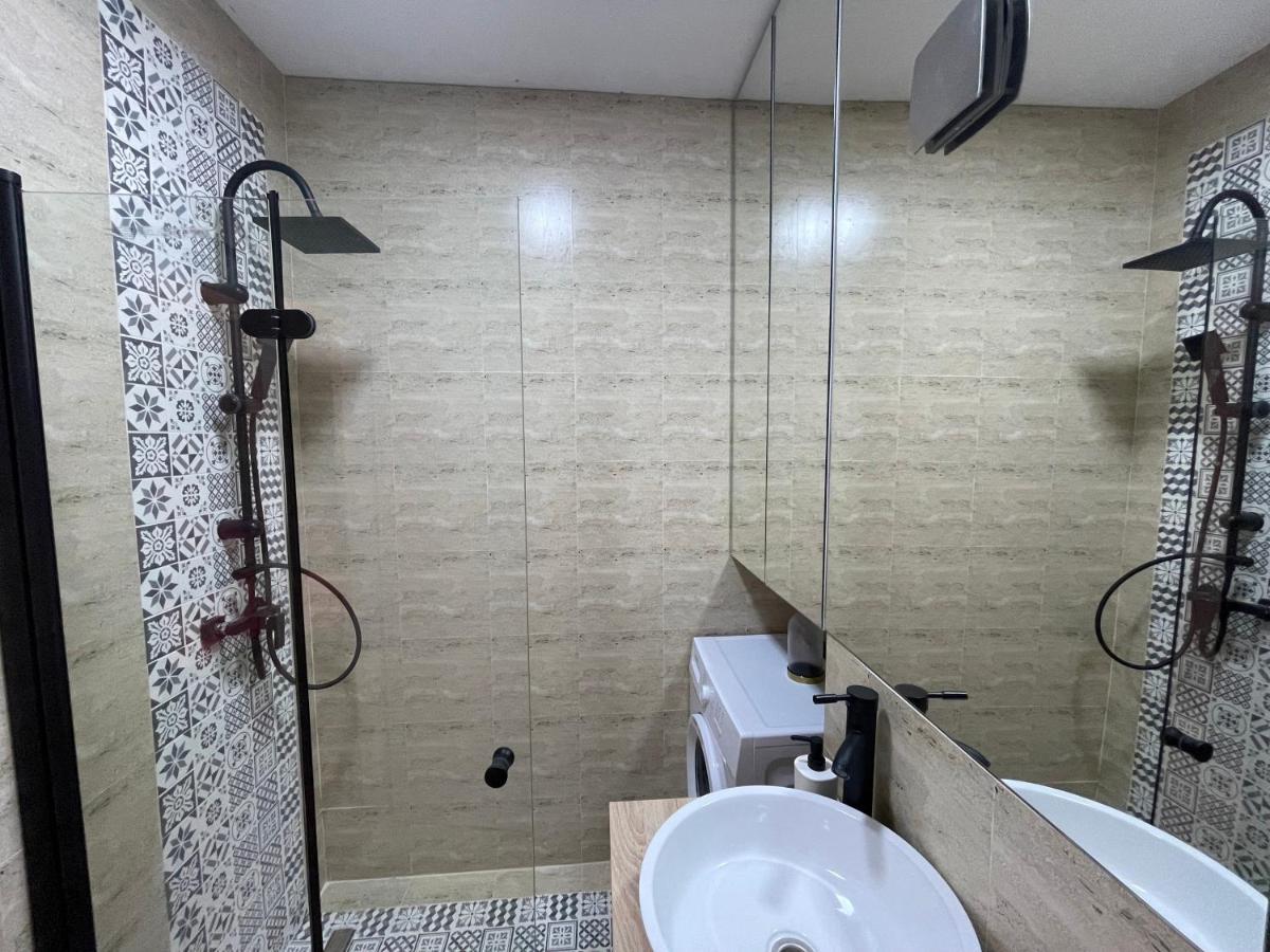 Apartament Riverside Luxury Near President Palace