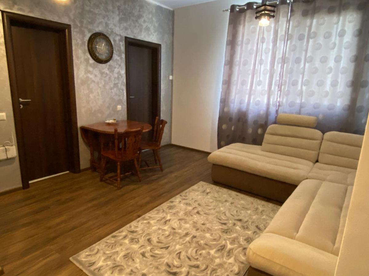 Apartment Militari Bucharest