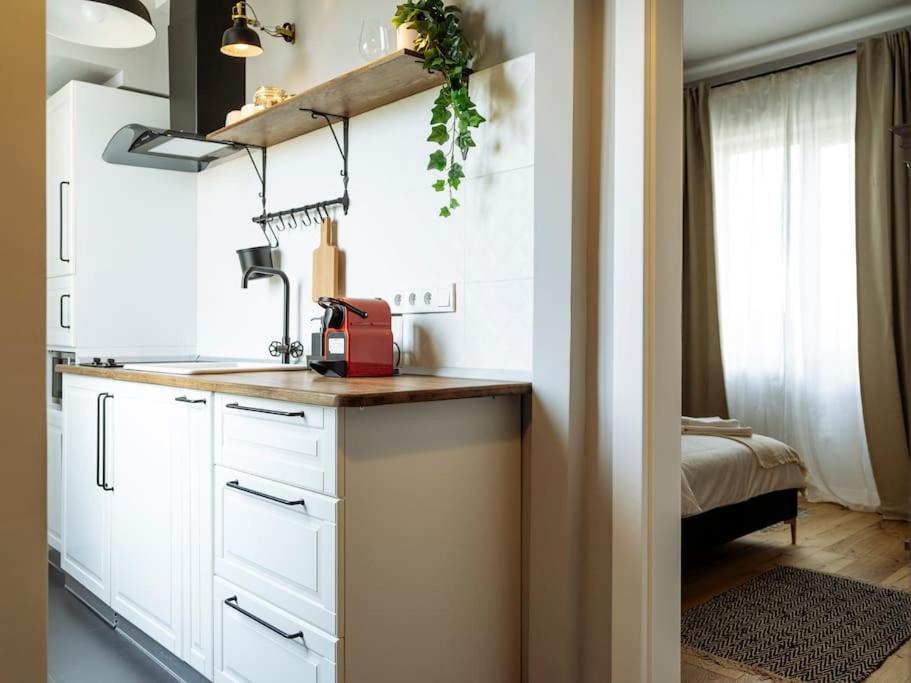 Apartment Heart 10 Cupole