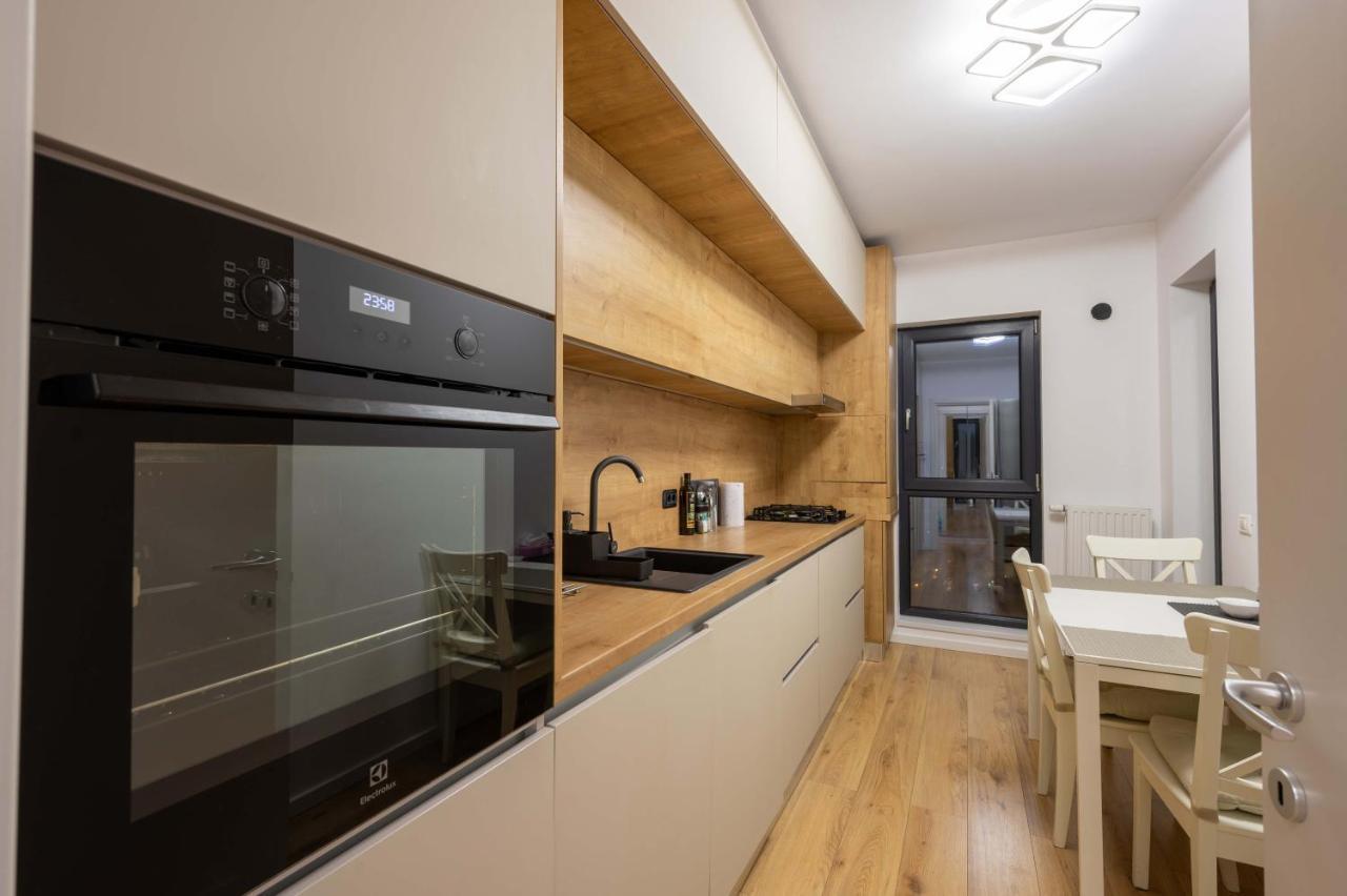 Plaza 1 Apartment Bucharest