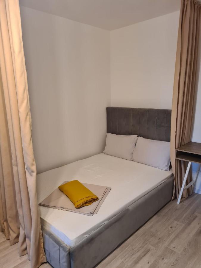 Apartament Ghencea 158 L1 Bucureşti
