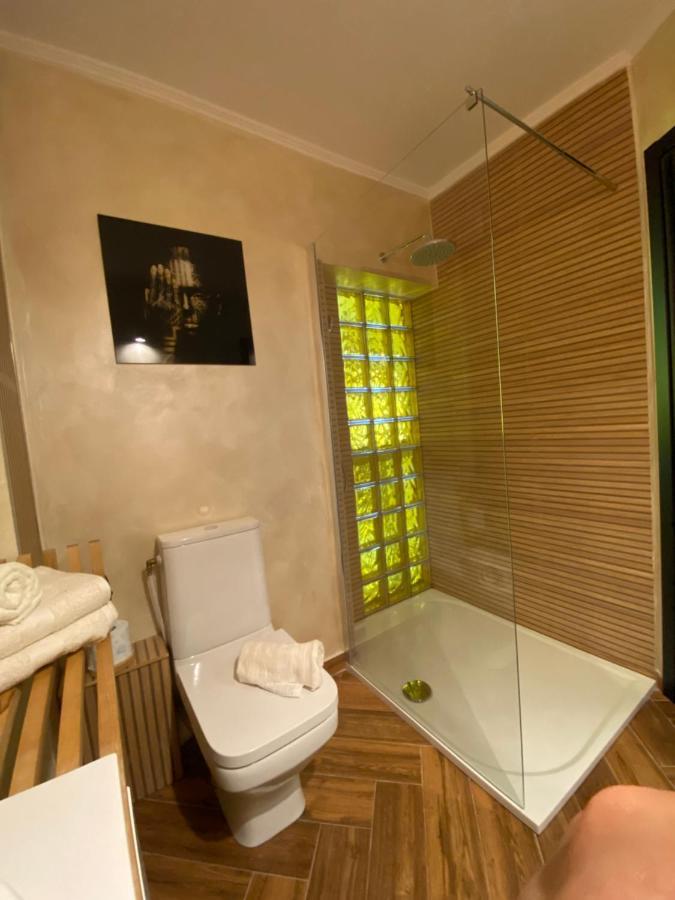 Apartment Victoriei Deluxe Bucharest