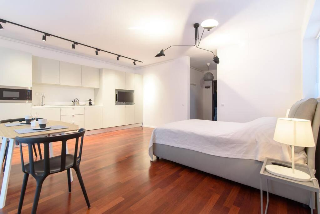 Apartamento Bianco 16 - Studio Universitate - Old Town *