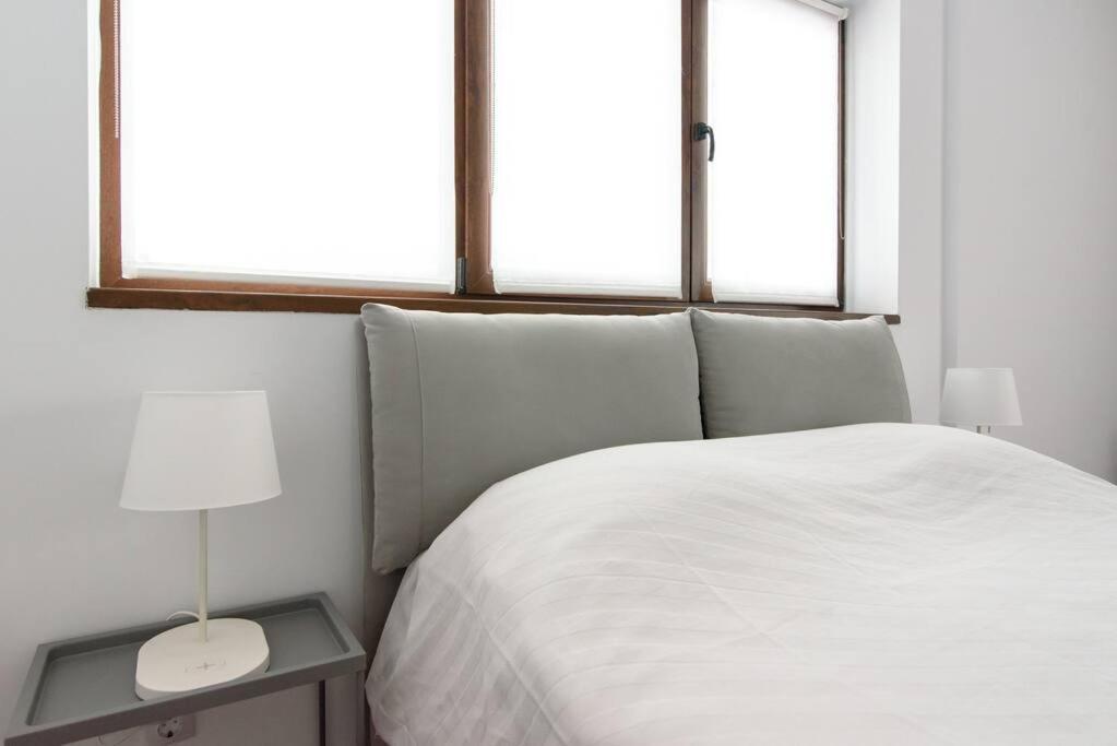 Bianco 16 - Studio Universitate - Old Town