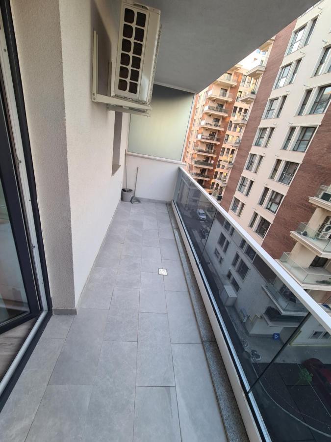 Ghencea 158 L1 * Bucureşti