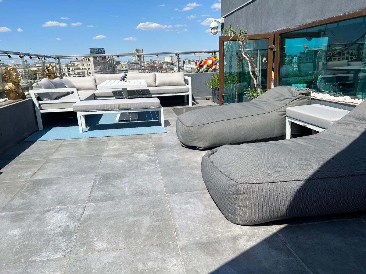 Penthouse Group 4 *