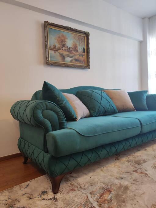 L'imerald Ultra-central Apartment-artesian Fountains View Apartment