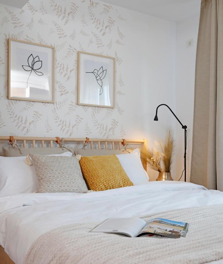 New & Cozy In Ghencea + Netflix * Bucharest