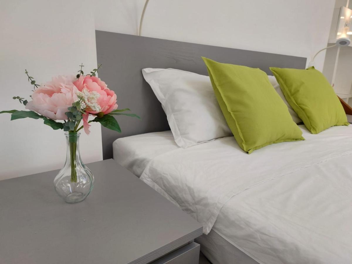 Sweet Dreams Lovely Duplex Universitate Apartament Bucureşti