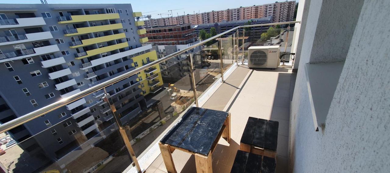 Spatios,intim+ Loc Parcare Propriu,vedere Panoramica,utilat De Lux Apartamento Bucareste