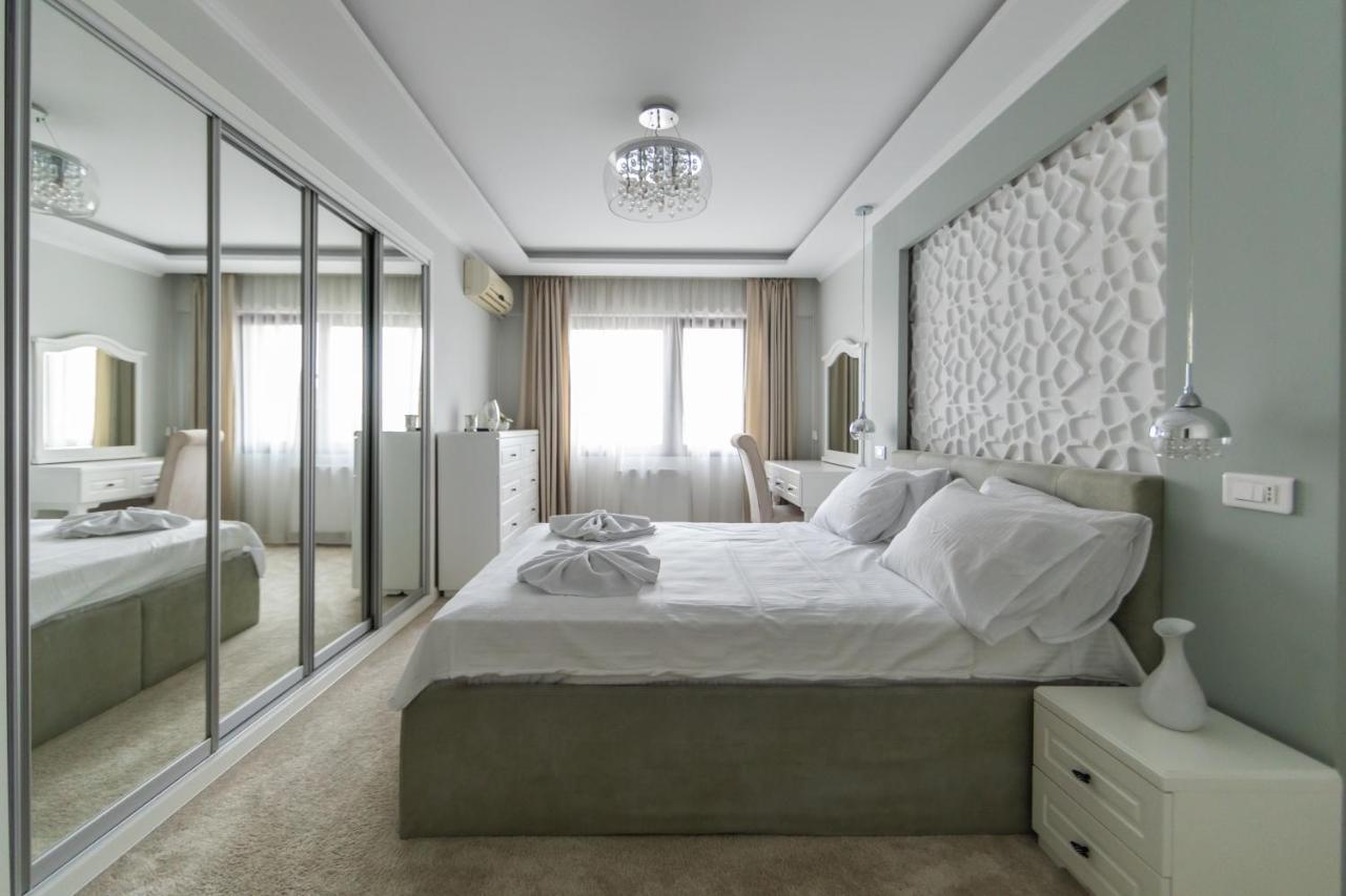 Saphir Stein 19th Apartament Bucureşti